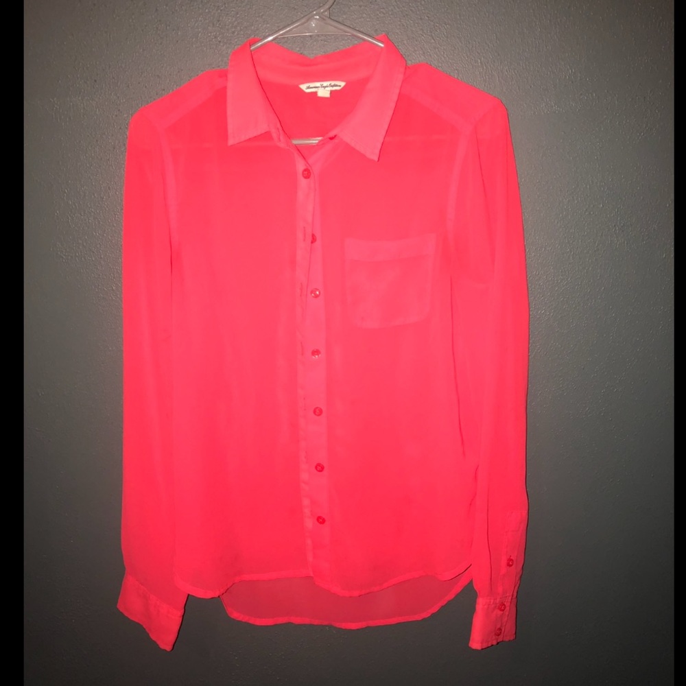 American Eagle Button Up